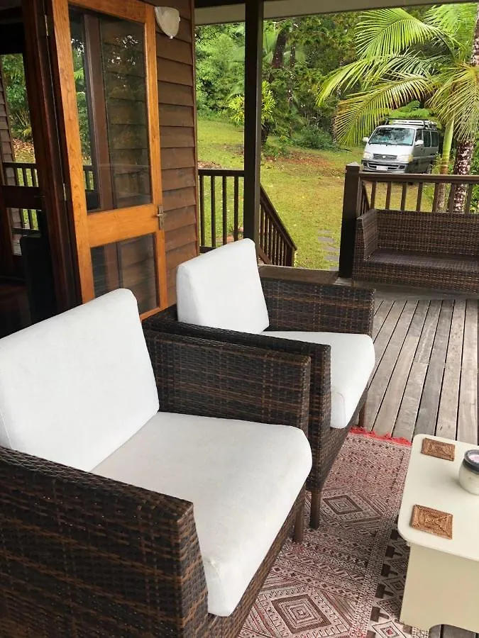 Daintree Valley Cottage